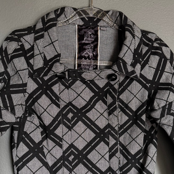 LAMB jacket - Picture 2 of 5